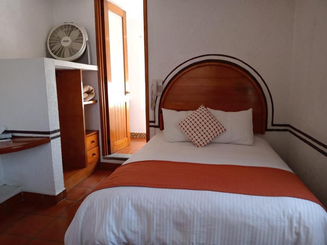 Suites Pancho Villas Bacalar - Lagoon View Bagian luar foto
